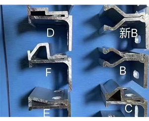 Ͻ